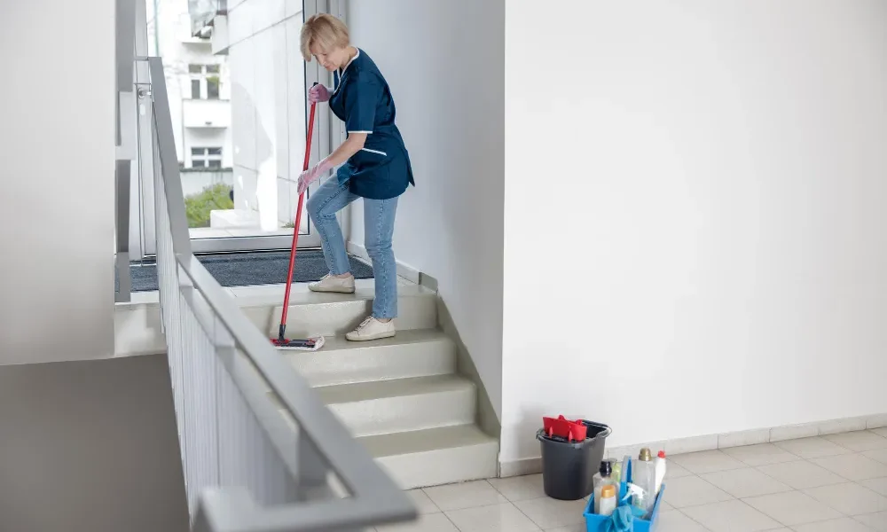 Treppenhausreinigung2